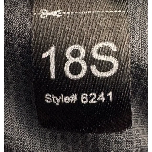 Kuhl Skort Skirt‎ Shorts Women's 4 Gray Pockets Hiking Outdoor Pickleball Golf - Picture 12 of 12